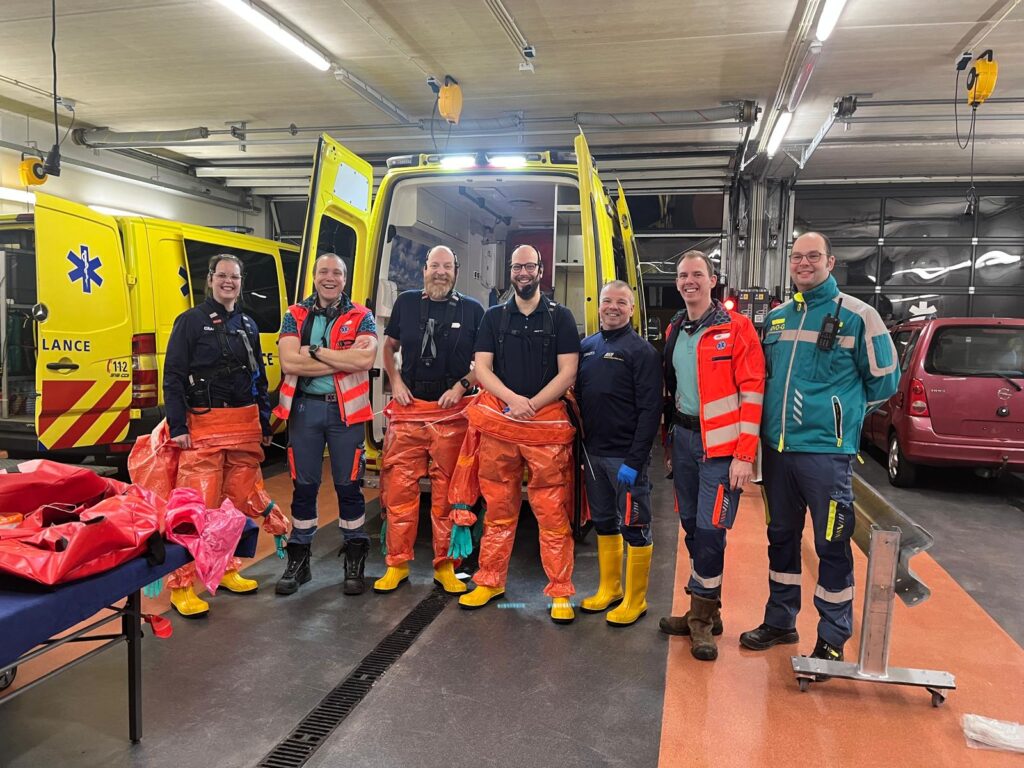 Het team met rechts OvD-G Stefan Haerkens